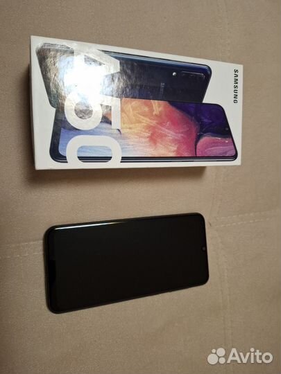 Samsung Galaxy A50, 4/64 ГБ