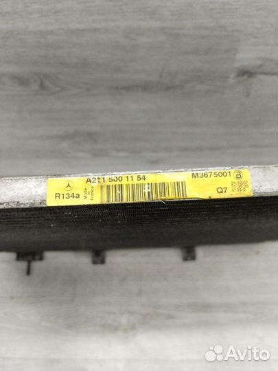 Радиатор кондиционера Mercedes E-Class W211