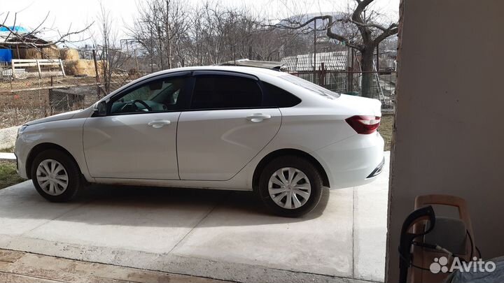 LADA Vesta 1.6 МТ, 2023, 2 411 км