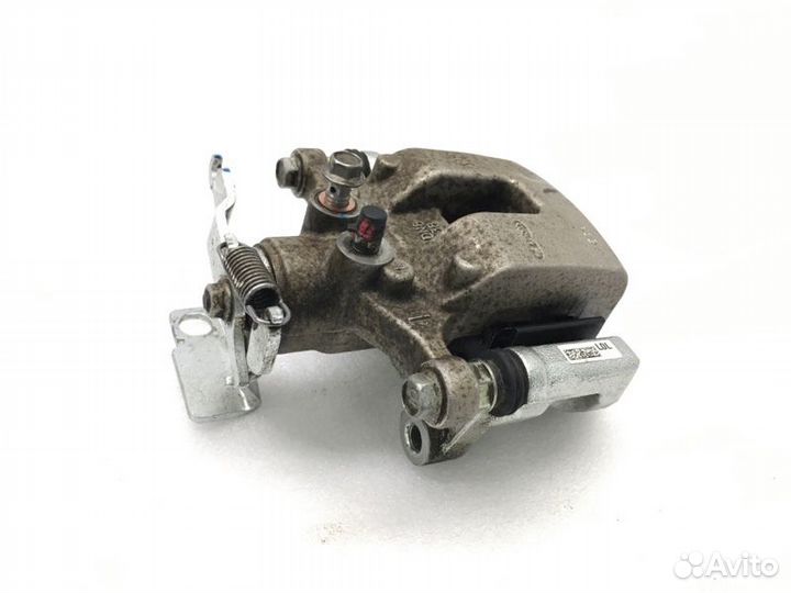 Суппорт задний левый Kia K5 DL3 2.0 2021