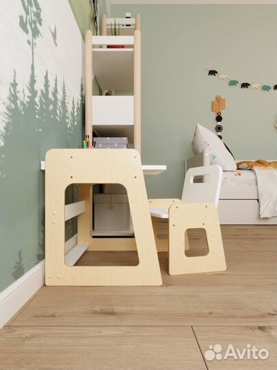 Стол и стульчик для детей растущий