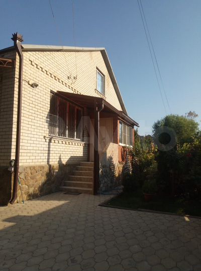 Дом 315 м² на участке 6 сот.