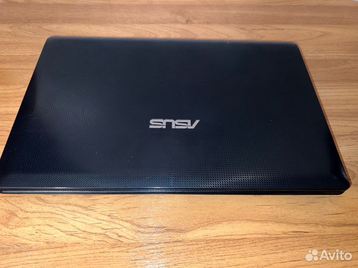 Ноутбук asus