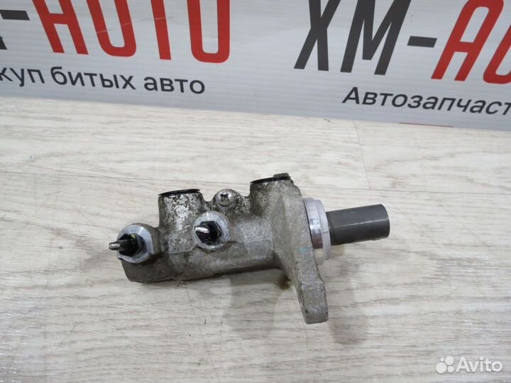 Главный тормозной цилиндр Kia Rio 3