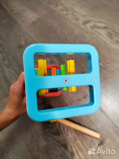 Игрушка стучалка с молоточком