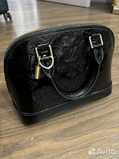 Сумка louis vuitton alma bb