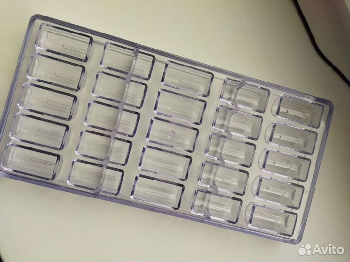 Поликарбонатные формы