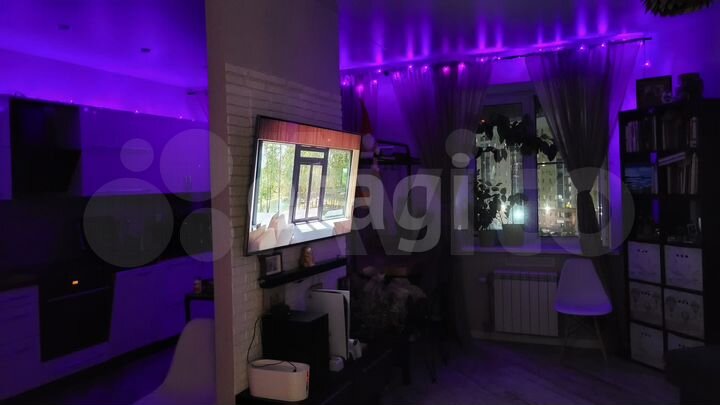 2-к. квартира, 58 м², 6/17 эт.