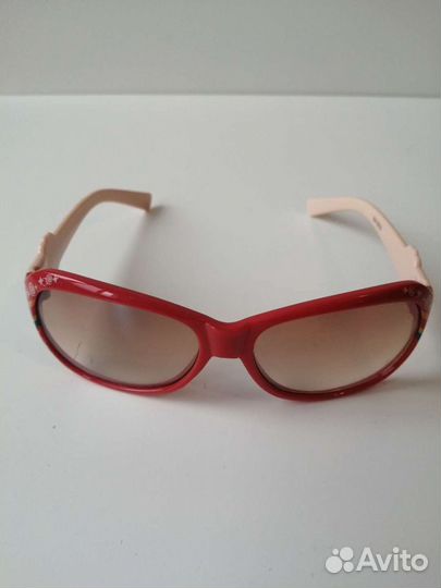 Солнцезащитные очки