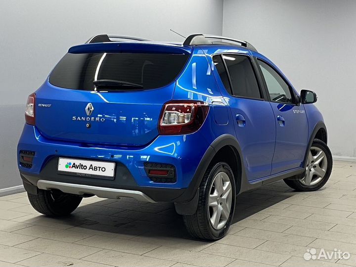 Renault Sandero Stepway 1.6 AT, 2017, 182 330 км