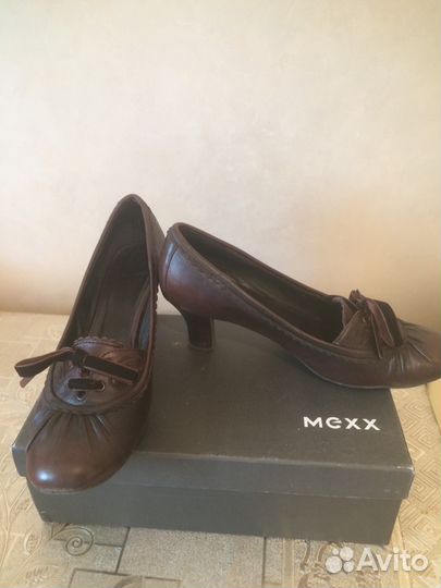 Туфли женские