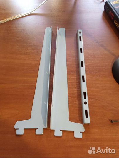 Полочки с кроншейнами