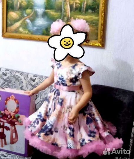 Нарядное платье для девочки