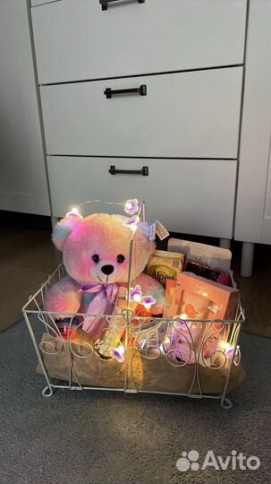 Подарок на 8 марта