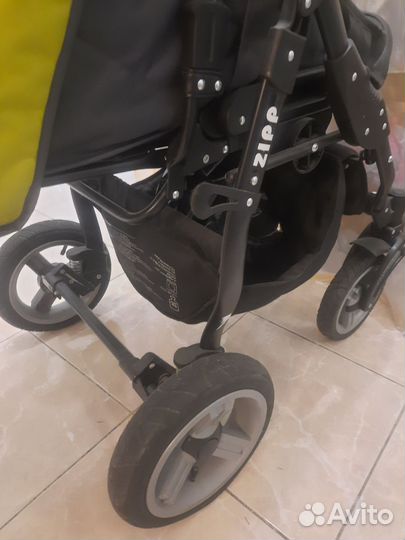 Коляска 2 в 1 (возьмёте коляску, ходунки в дар)