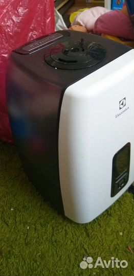 Увлажнитель Electrolux