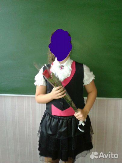 Костюм для выступлений. Две сменных жилетки