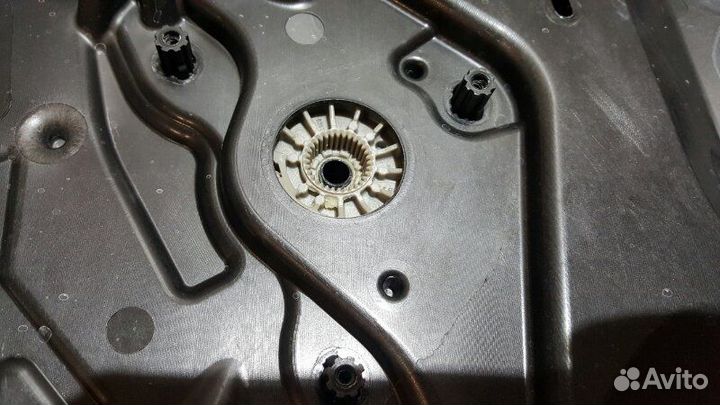 Стеклоподъемник передний левый Porsche Cayenne 958