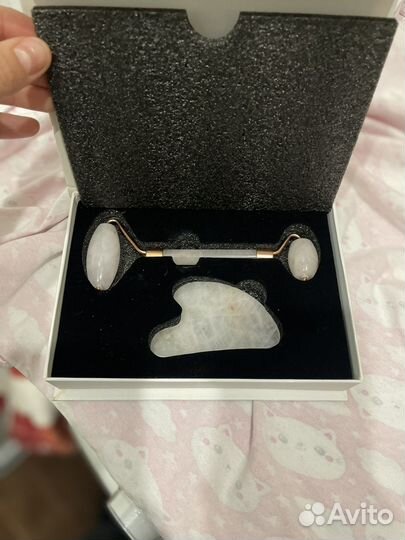 Кварцевый массажер для лица и скребок гуаша