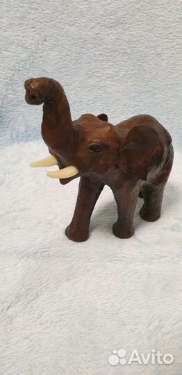 Статуэтка слон