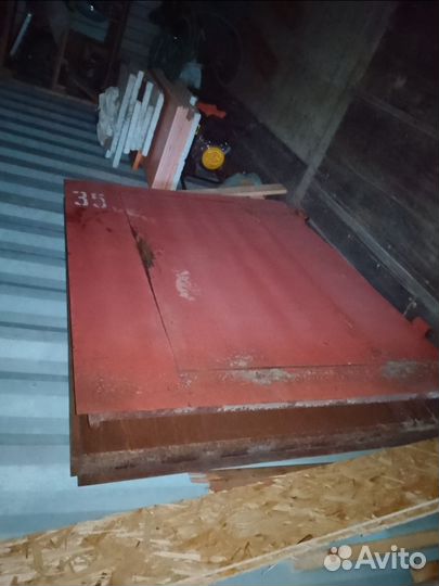 Ворота гаражные бу с калиткой