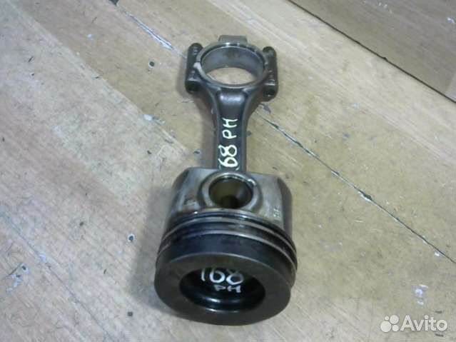 Поршень Skoda Octavia A5 restailing 03LA