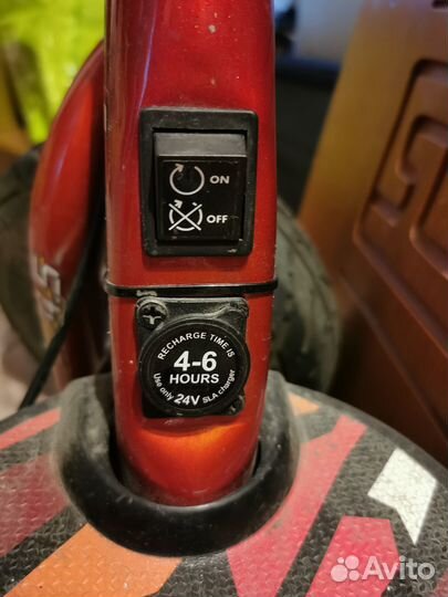 Серьёзный электросамокат BMW E-zip 4,5