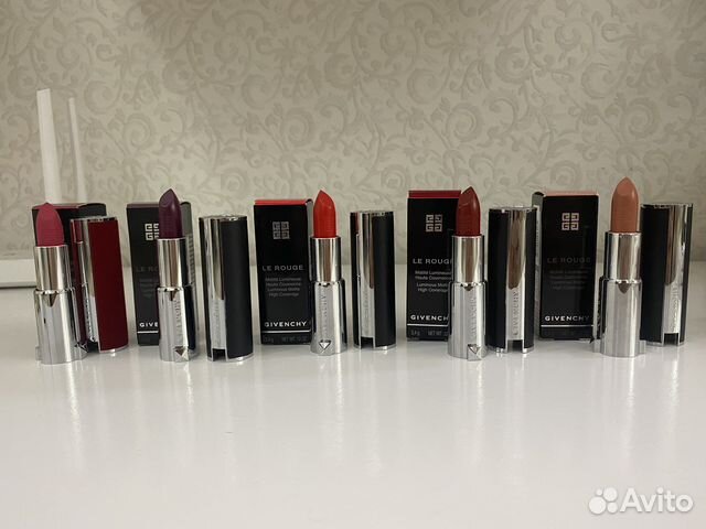 Givenchy помада