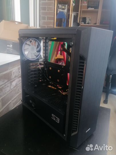 Игровой корпус пк с подсветкой и блоком питания