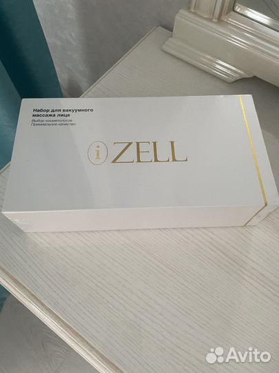 Массажер для лица от компании izell
