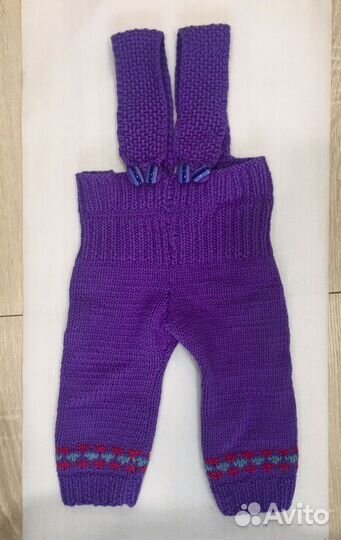 Вязаный детский костюм