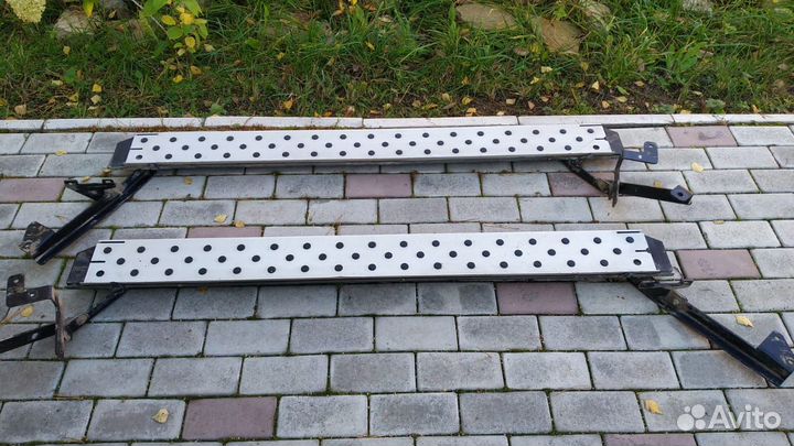 Пороги на Renault Arkana, Duster