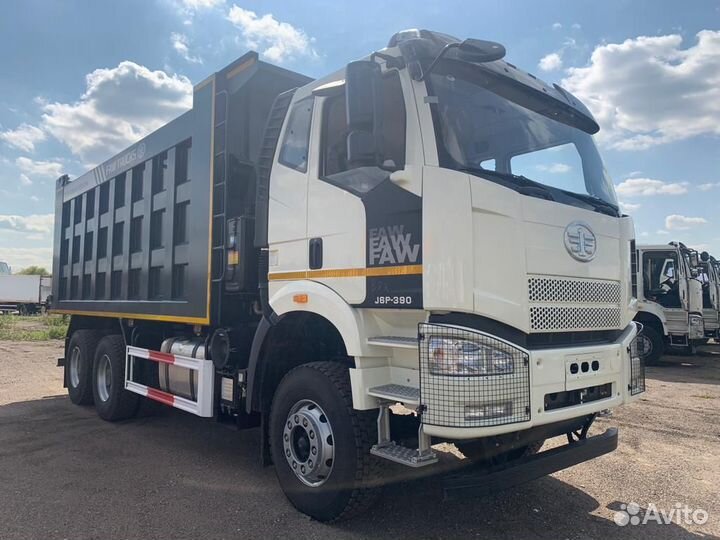 FAW J6 CA3250P66K24T1E5, 2023