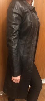 Кожаный женский плащ пальто