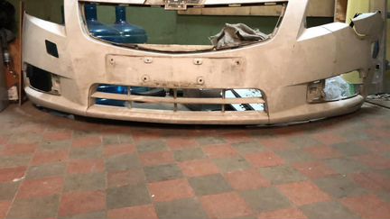 Бампер на Шевроле Круз передний