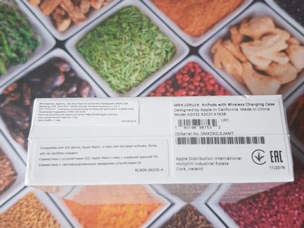 Airpods 2 с беспроводной зарядкой обмен iPad / min