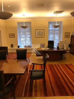 Сдам офисное помещение, 195 м²