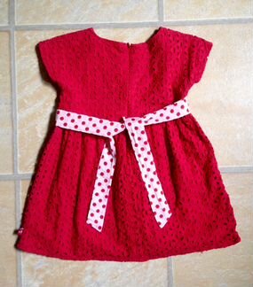 Платье нарядное из хлопка 98-104см (2-4 года)