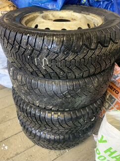 Комплект шипованных колёс на Ниву/УАЗ