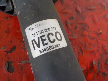 Амортизатор кабины Ивеко Стралис 504060241