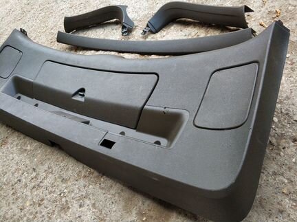 Обшивка крышки багажника Audi Q7 4L серо-зеленая