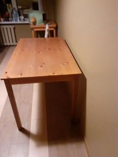 Кухонный стол массив дерева