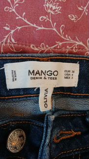 Джинсы Mango