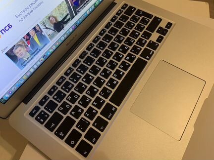 MacBook Air 13 2017 (Почти не использовался)