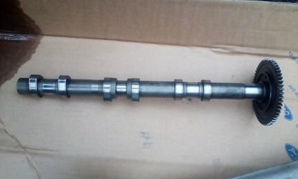 Распредвал впускной om642 Mercedes ML w164 3.0 D