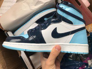Баскетбольные кроссовки Jordan retro 1