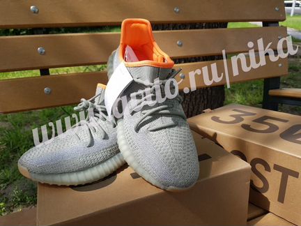 Adidas Yeezy Boost 350