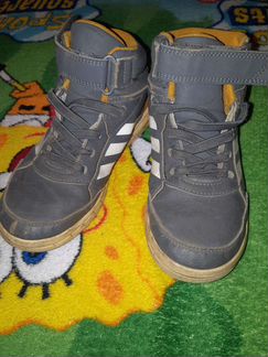 Adidas оригинальные ботинки,кроссовки,кеды