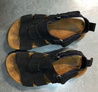 Сандали из замши