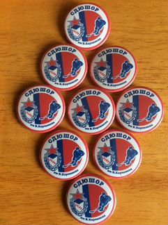 Шайбы,вымпелы,значки,медали